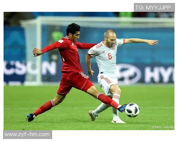 脑子踢球的智慧型足球球星如何用思维与技巧改变比赛格局